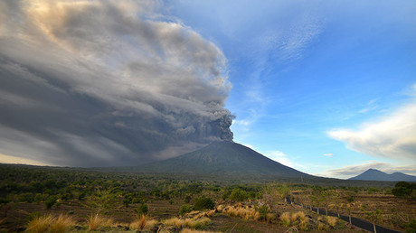 Philippines volcano alert raised to ‘critical,’ eruption possible ‘within days’ (PHOTOS, VIDEO)