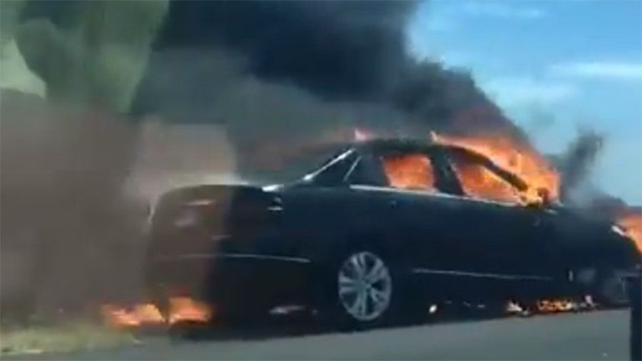 This burning car ignited fire which destroyed 350ha of land (PHOTOS, VIDEOS)