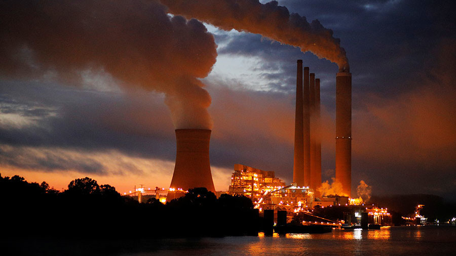 Regulators kill Trump proposal to subsidize coal & nuclear plants
