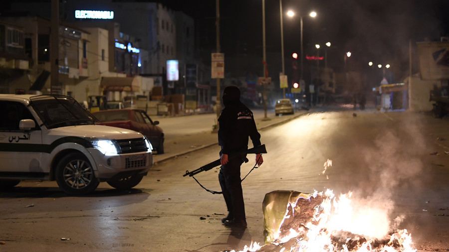 Hundreds Arrested As Tunisia Sends Troops To Quell Protests (VIDEO ...