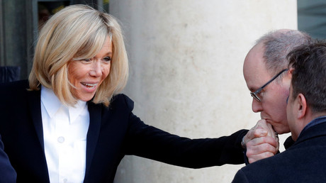 ‘Queen of France’: Critics out in force as Brigitte Macron flouts presidential protocol