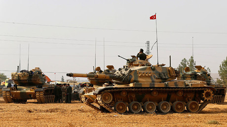 Turkish armored division advances into Syria's Afrin