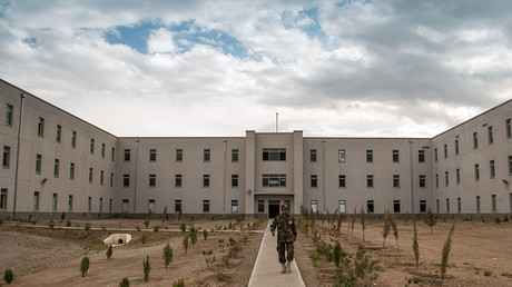 Military university in Kabul rocked by explosions & gunfire 