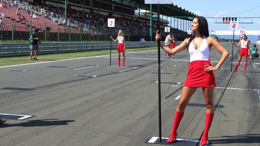 ‘Grid girls’ v feminists: F1 models fight back after role scrapped