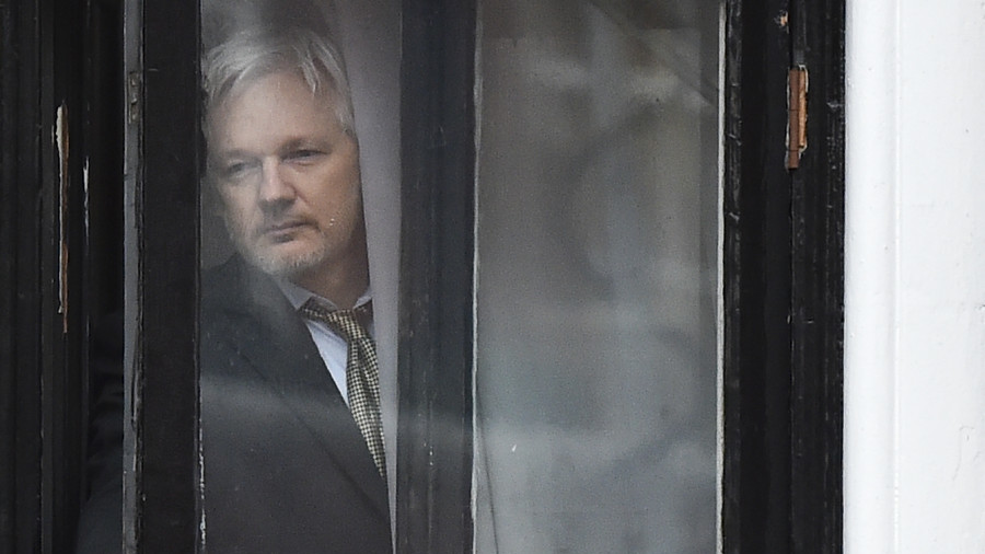Assange mocks Newsweek journalist duped by fake Twitter account