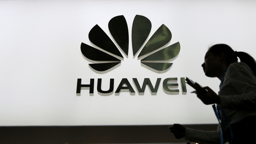 US intelligence chiefs warn against Chinese phones