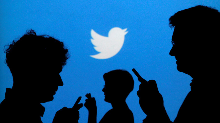 ‘Mass censorship’ v ‘bot purge’: Twitterati split over alleged crackdown on conservative voices