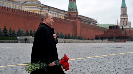 Steele wrote memo based on information fed through Clinton campaign — released documents