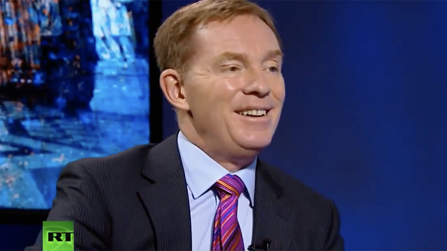Labour MP Chris Bryant calls for RT UK to be shut down… despite appearing on it himself (VIDEO)
