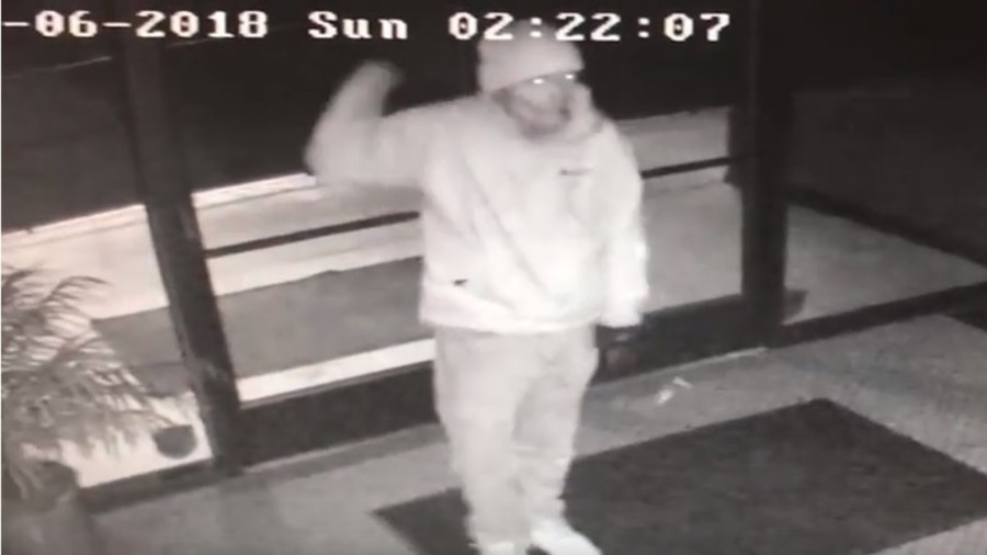 Smooth criminal: Burglar caught doing victory dance before getting picked up by police (VIDEO)