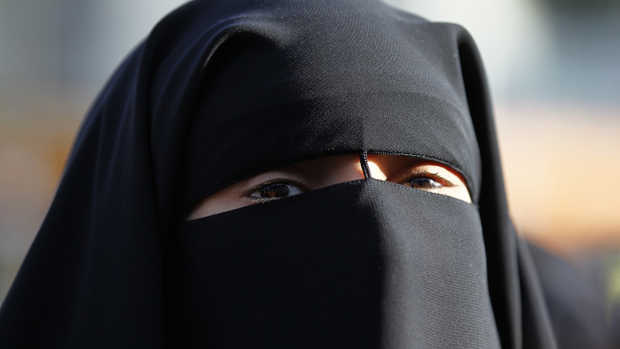 Woman to be jailed for 3 months in France for refusing to remove niqab