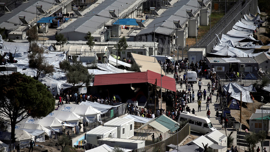 'Infidels': Kurds attacked at Greek refugee camp for 'not fasting during Ramadan' (GRAPHIC VIDEO)