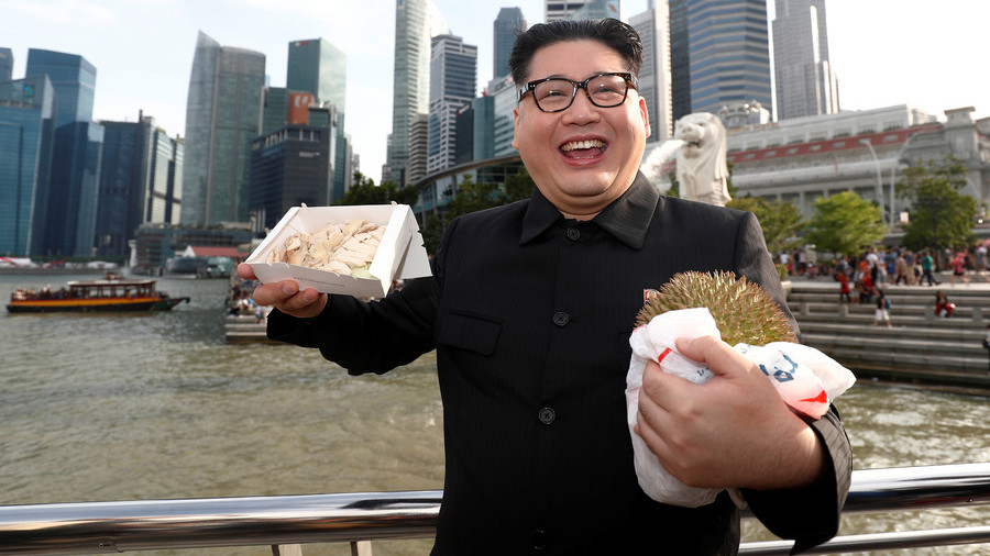 Kim Jong-un impersonator detained in Singapore airport for being too good at his job (PHOTOS)