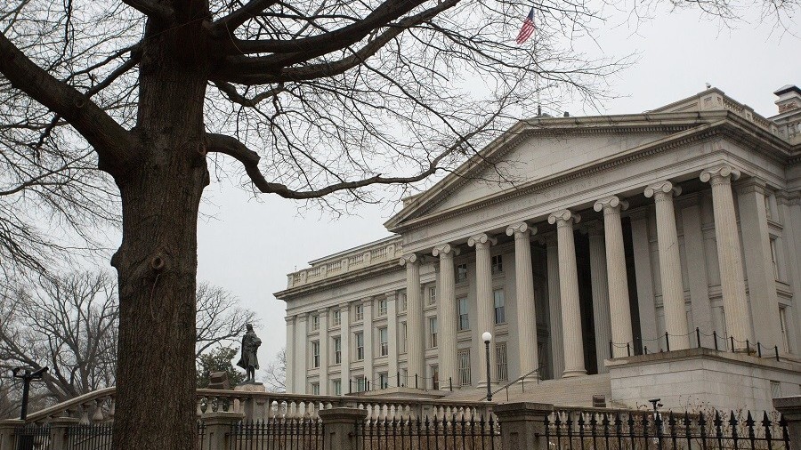 Russia dumps half of its US Treasury bonds