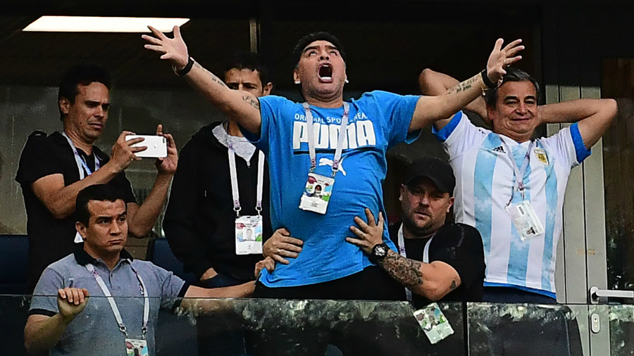 'He's completely possessed!': World reacts to Maradona's Messi goal reaction