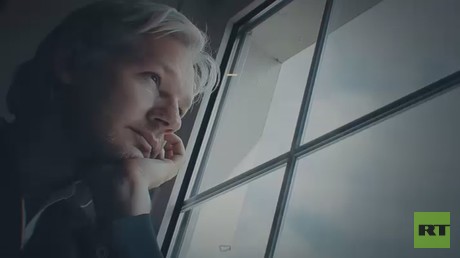 Vigil marks six years of Wikileaks’ Assange ‘arbitrarily detention’ in London embassy (VIDEO)