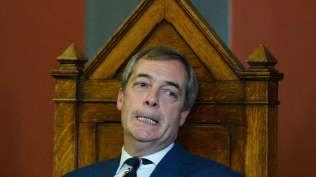 Leaked pic reportedly shows Nigel Farage delighted at Brexit night pound collapse