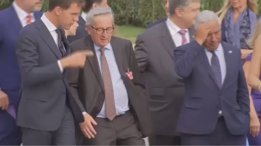 Drunk or in pain? EU’s Juncker filmed stumbling at NATO summit (VIDEO)