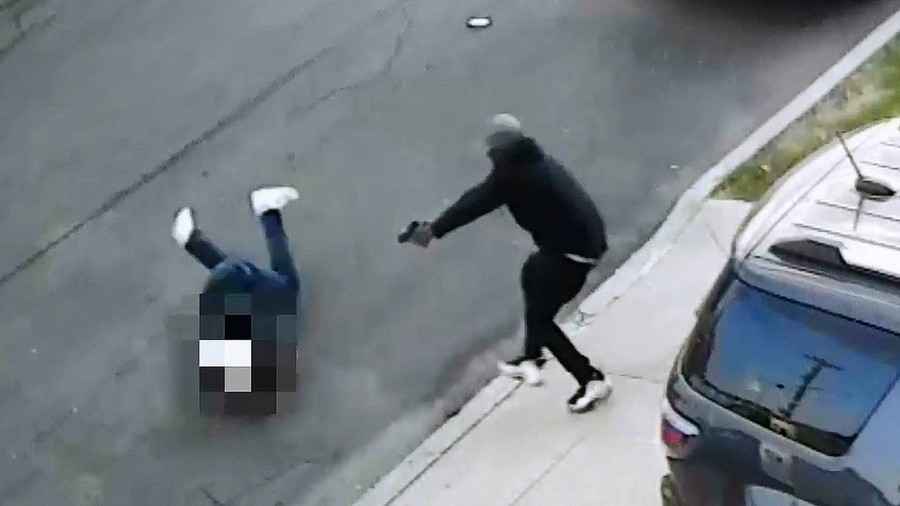 New York mafia man miraculously survives point-blank range assassination attempt (VIDEO)