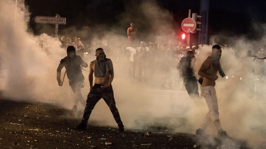 Two Dead More Than 500 Arrested In France As Fans Riot After World Cup Win Photosvideo Rt