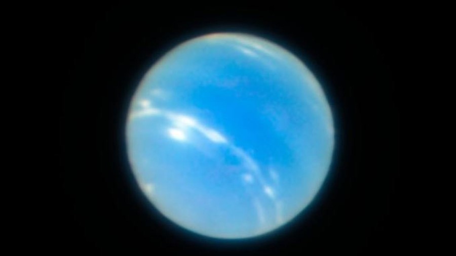 Earth-based telescope takes super-sharp image of Neptune (PHOTOS)
