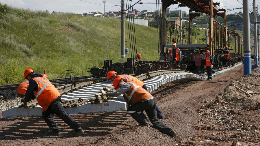 Russia building gigantic railroad artery to connect Arctic regions