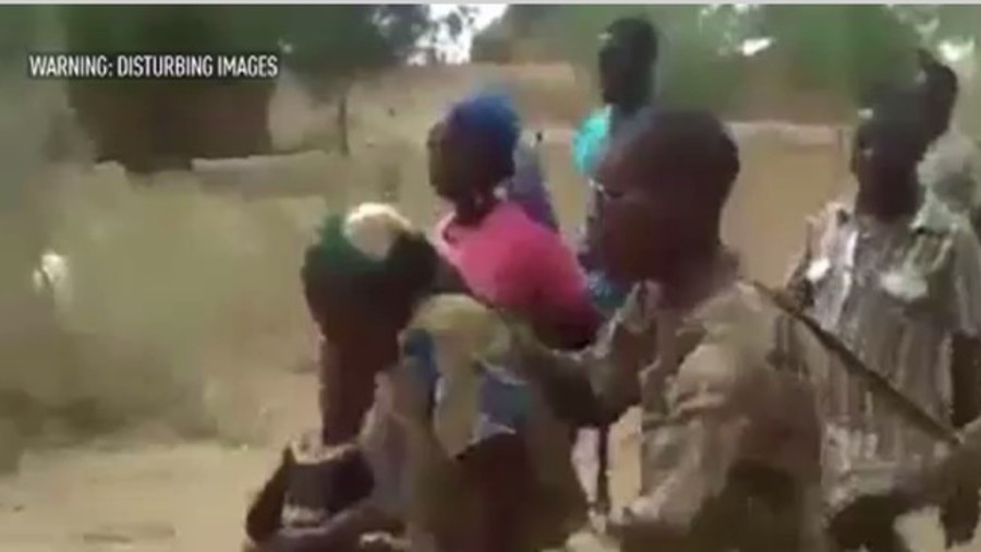 Outrage as troops of US ally Cameroon caught killing women & children in ‘despicable’ VIDEO