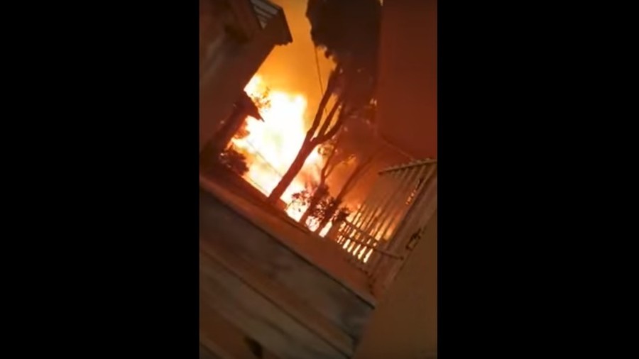WATCH Dramatic moment man escapes Greece wildfire as flames consume his home