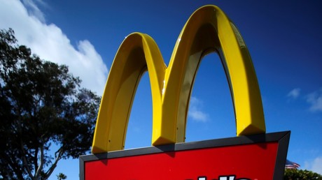 Epic brawl in McDonald’s outlet as customer launches milkshake at staff (VIDEO)