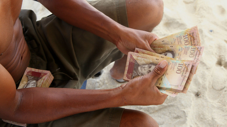 When paper money goes to zero value: Venezuelan hyperinflation explained (PHOTO)