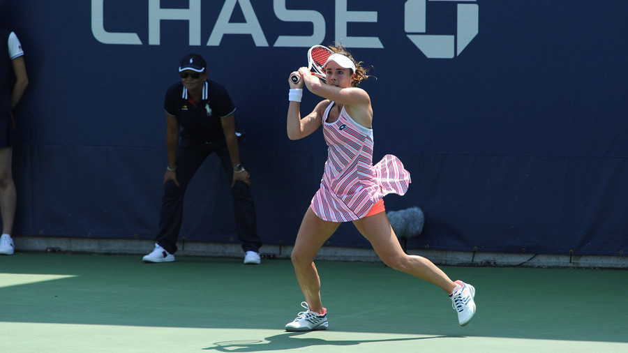 Sexism row after female player given code violation for removing shirt at US Open (VIDEO)