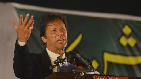 New Pakistan PM Imran Khan tells Britain to return looted money