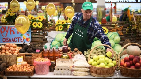 Almost 40% of Russians believe vegetarian diet bad for your health, poll shows