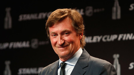 Ice hockey legend Gretzky to take up new role at Chinese KHL club 