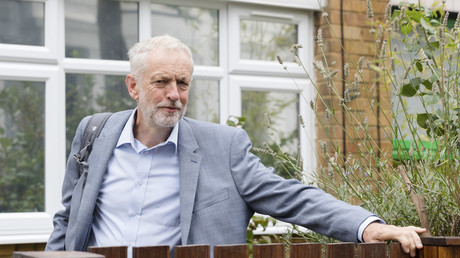 Resignation matter or fake news? Attack on Corbyn over 'terrorist wreath laying' 