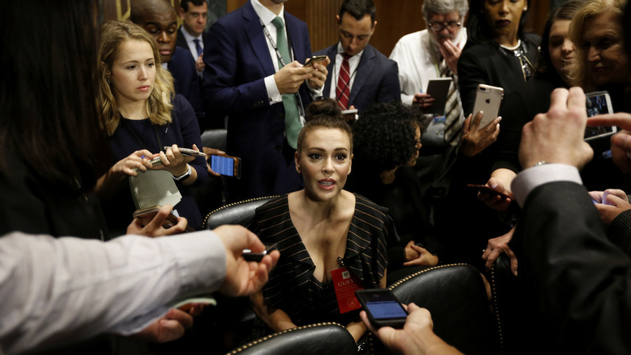 Alyssa Milano’s dress at Kavanaugh hearing sparks Twitter firestorm as trolls take aim at her outfit