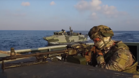 Russian marines land on Syrian shores in massive Mediterranean drills (VIDEOS)