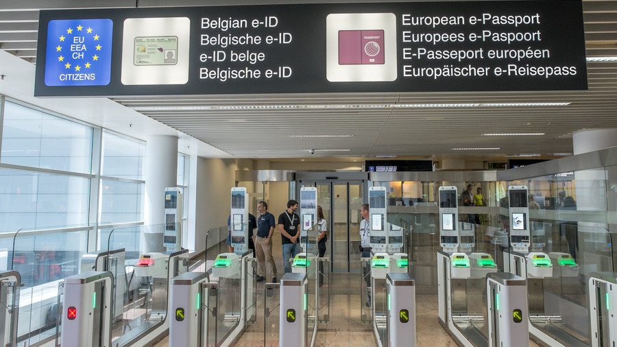 Coming to a checkpoint near EU: Trials of AI lie-detector border guard underway in three EU states