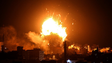 Israel bombs TV station in Gaza amid massive border flare-up (PHOTO, VIDEO)