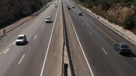 ‘Apartheid road’: RT tests notorious West Bank highway segregating Palestinian & Israeli drivers