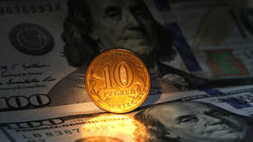 Russia boosting gold & dumping dollar from foreign currency reserves