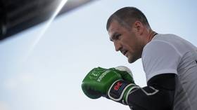 Russia’s ‘Krusher’ Kovalev regains WBO light heavyweight title after beating Colombia’s Alvarez