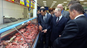 Steaks just got higher: Shopper spots Vladimir Putin’s face in Aldi meat section (PHOTO)