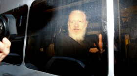 Assange being ‘treated worse than a murderer’ in prison – John Pilger
