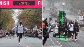 Rayons laser, armée de meneurs et chaussures Nike spéciales : comment Eliud Kipchoge a couru le premier marathon de moins de 2 heures