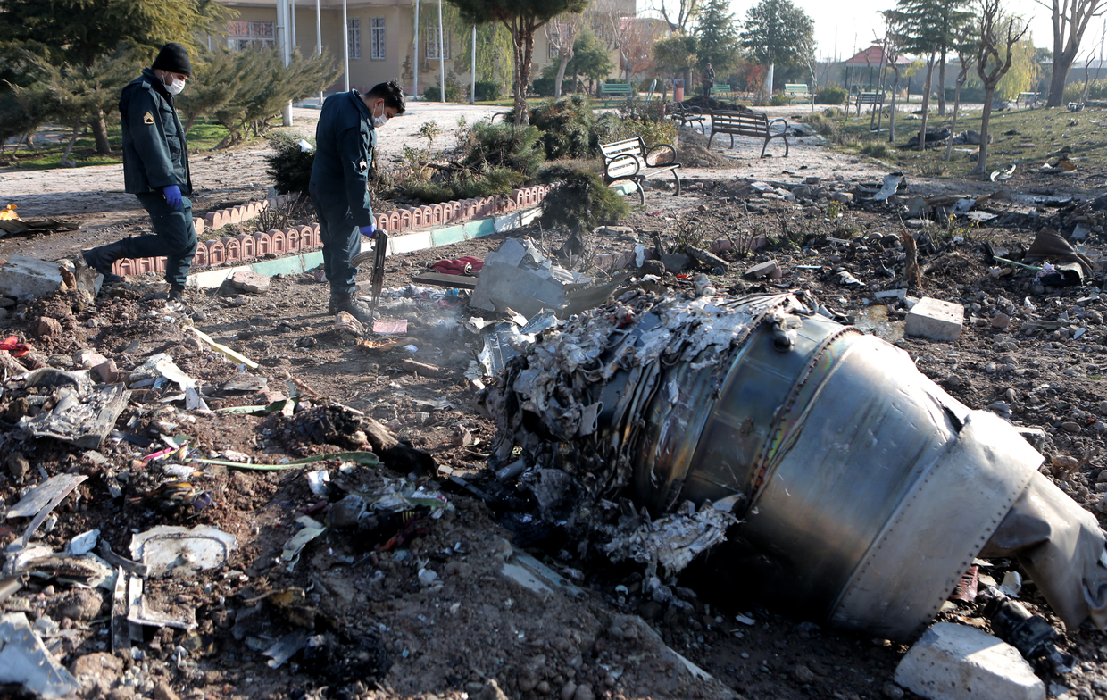 Ukrainian Boeing 737-800 crashes in Tehran