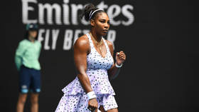 The hunt for a 24th Grand Slam: Serena Williams breezes to 3rd round of Australian Open