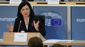 EU commissioner tells Poland ‘door for dialogue’ on judicial reform is open