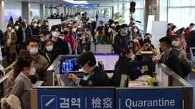 United Airlines, British Airways & other carriers suspend flights to China in bid to halt coronavirus spread