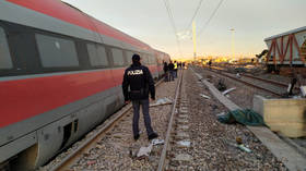 2 killed, 30 injured as high-speed passenger train derails in Italy (PHOTOS)